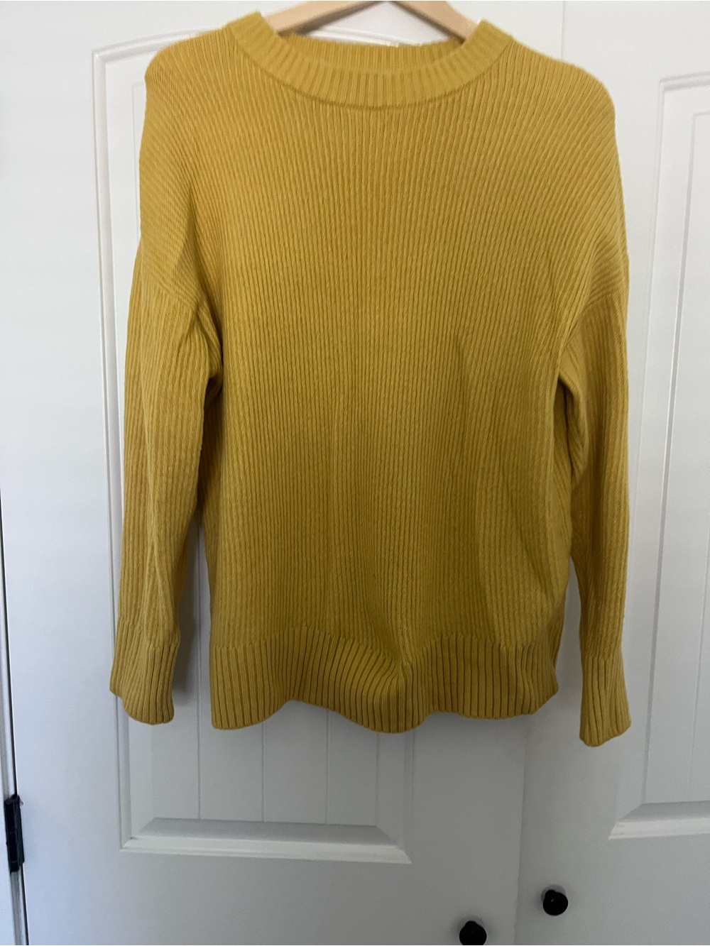 Old Navy Ribbed Crewneck Sweater in Mustard Yellow